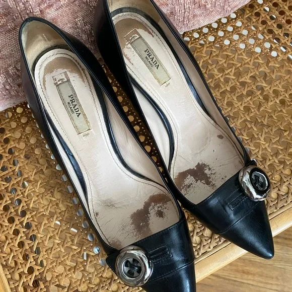 Prada Black Pointed-Toe Leather Pumps with Silver Circular Accent - Picture 4 of 7